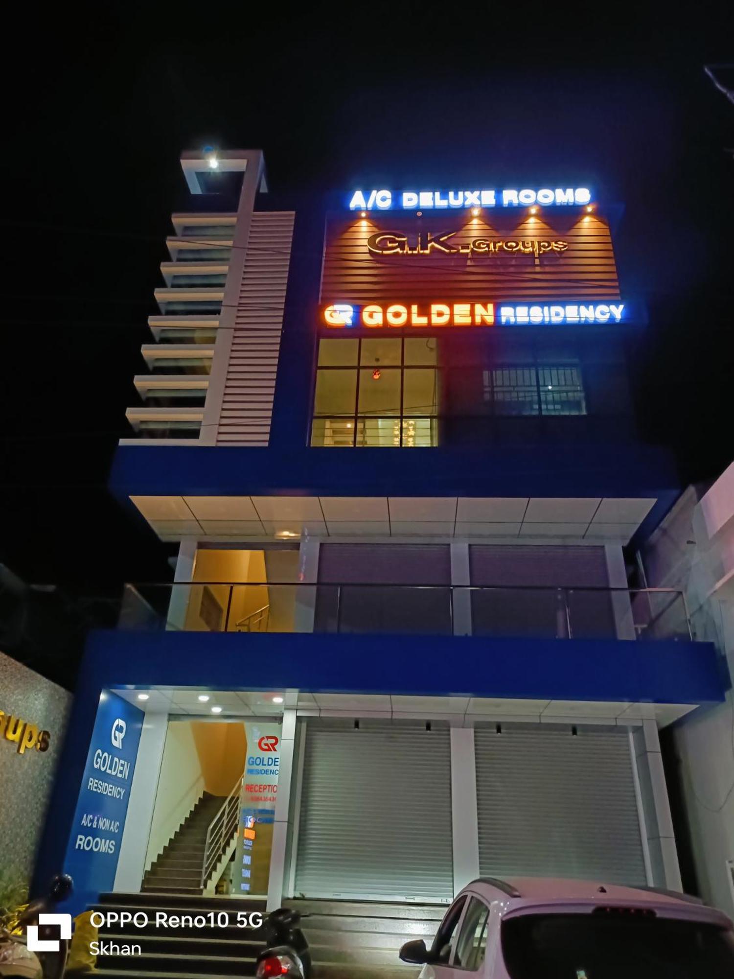 Golden Residency Hotel Kushālnagar Екстериор снимка