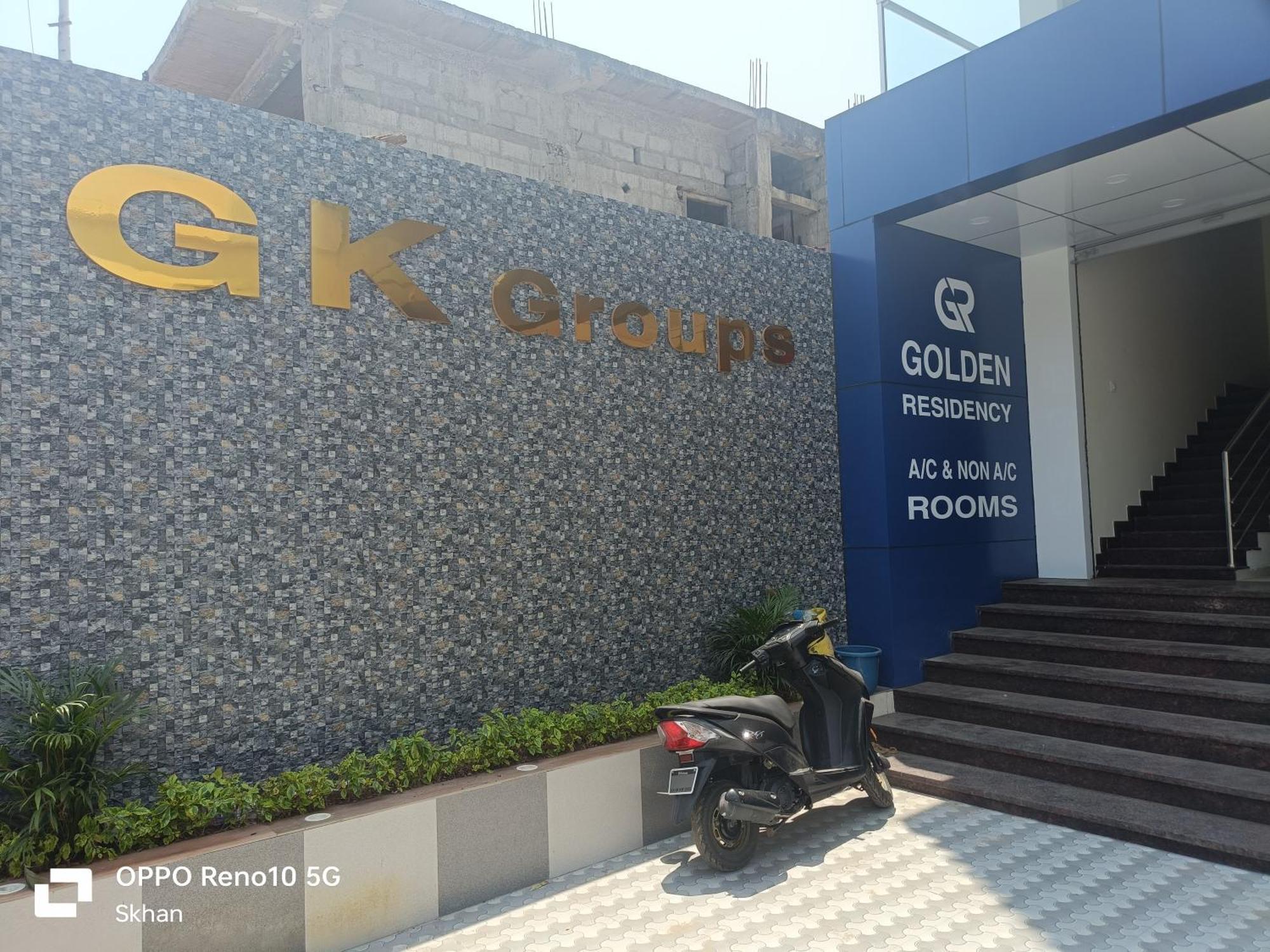 Golden Residency Hotel Kushālnagar Екстериор снимка